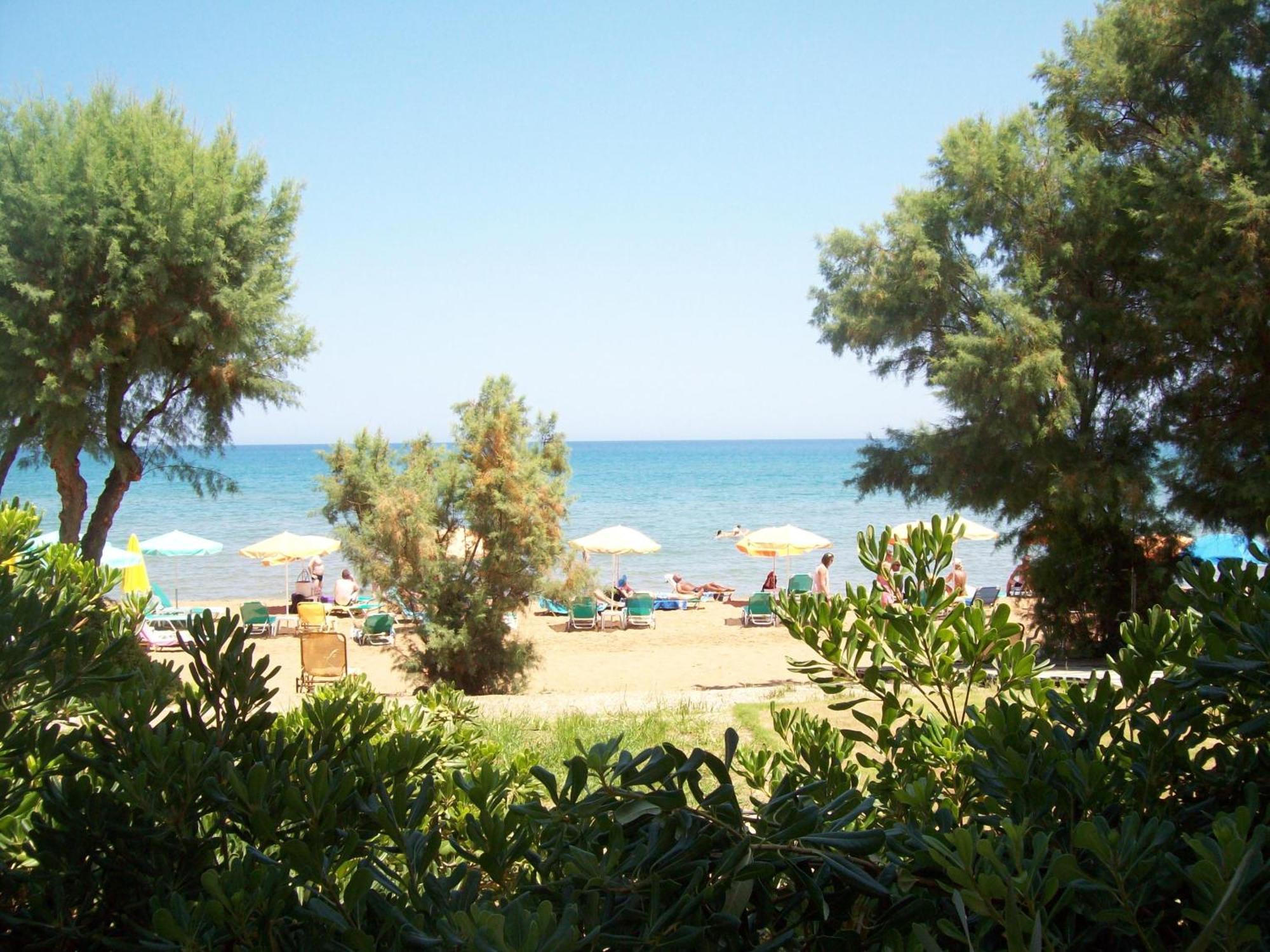 Kato Stalos Beach ภายนอก รูปภาพ